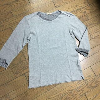 ジャーナルスタンダード(JOURNAL STANDARD)の美品JOURNAL STANDARD　カットソー　ジャーナル(Tシャツ/カットソー(七分/長袖))