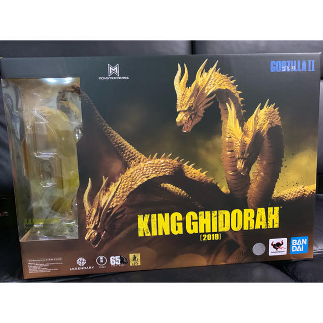 BANDAI(バンダイ)のS.H.モンスターアーツ キングギドラ 2019 エンタメ/ホビーのフィギュア(特撮)の商品写真