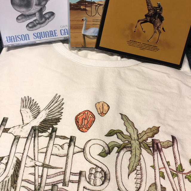 UNISON SQUARE GARDEN(ユニゾンスクエアガーデン)の【ゆいさん専用】UNISON SQUARE GARDENのCDとTシャツ エンタメ/ホビーのタレントグッズ(ミュージシャン)の商品写真