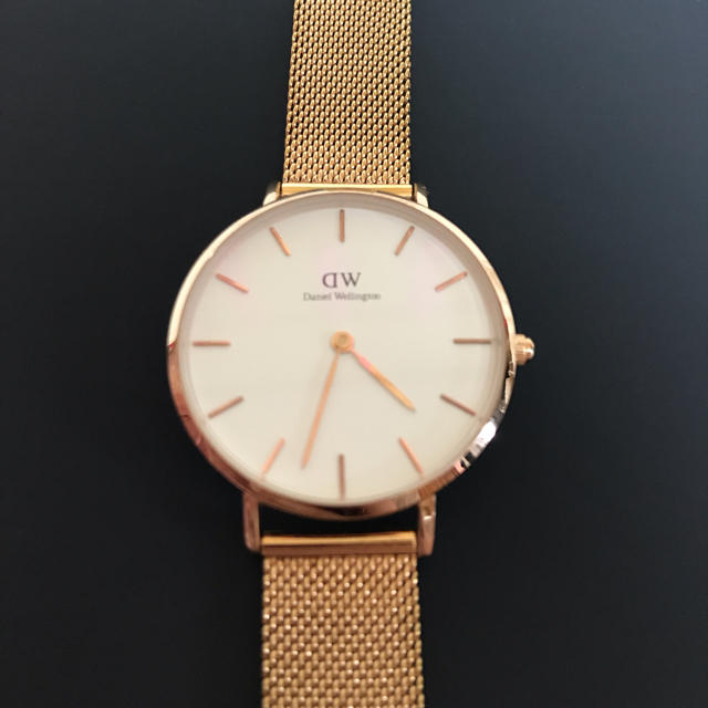 Daniel Wellington(ダニエルウェリントン)の【バングルセット】Daniel Wellington 腕時計 レディースのファッション小物(腕時計)の商品写真