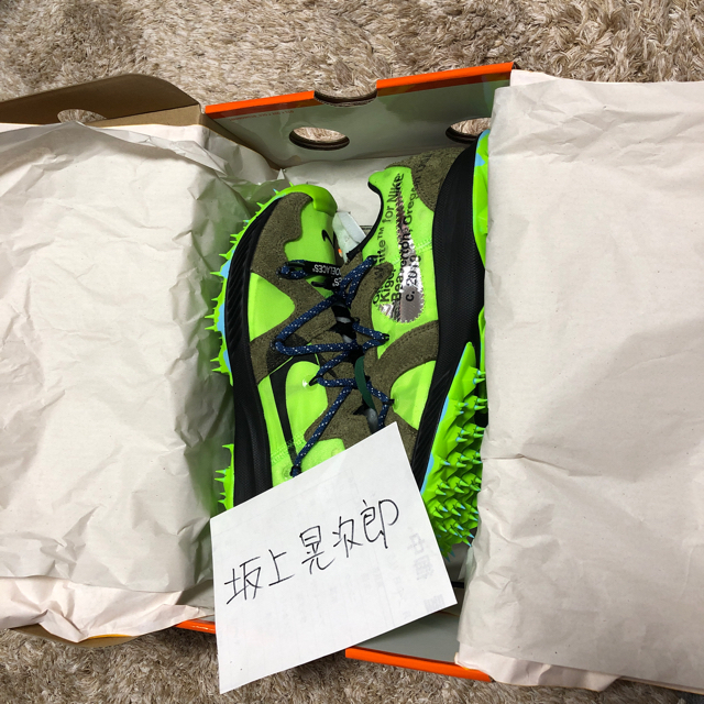 NIKE(ナイキ)のNike x offwhite zoom terra kiger 5 レディースの靴/シューズ(スニーカー)の商品写真