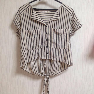 ココディール(COCO DEAL)のストライプシャツ(シャツ/ブラウス(半袖/袖なし))
