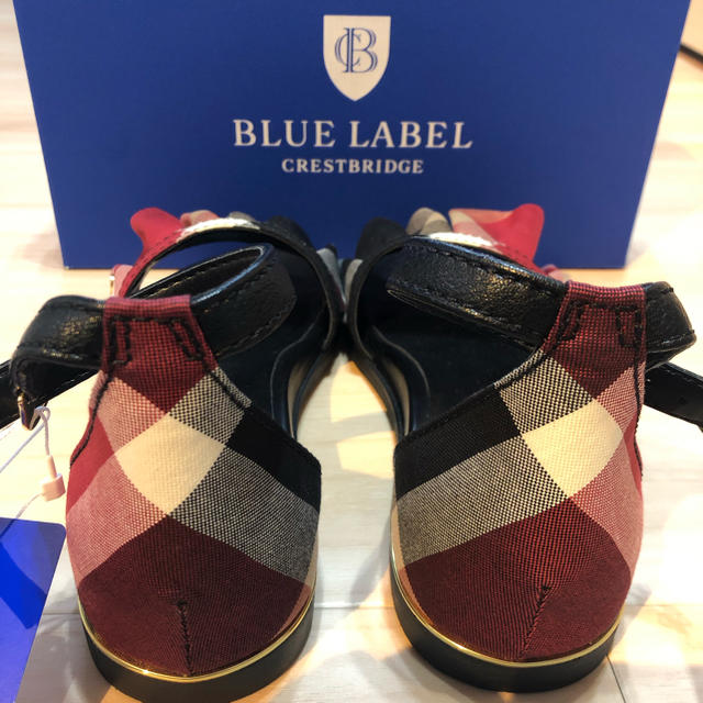 BURBERRY BLUE LABEL(バーバリーブルーレーベル)の新品★ブルーレーベルクレストブリッジ  24.0㎝  サンダル レディースの靴/シューズ(サンダル)の商品写真