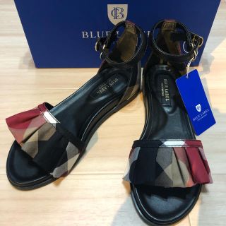 バーバリーブルーレーベル(BURBERRY BLUE LABEL)の新品★ブルーレーベルクレストブリッジ  24.0㎝  サンダル(サンダル)