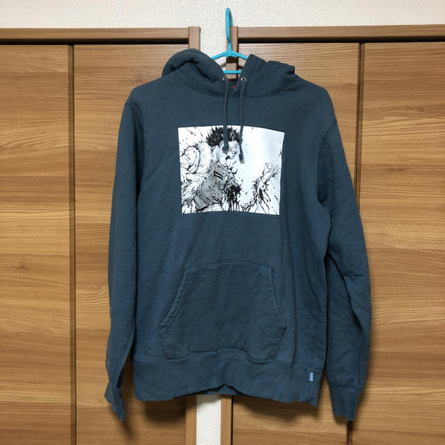 Supreme akira パーカー