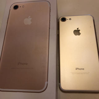 アップル(Apple)のiPhone 7 Gold 128 GB docomo アイフォン 本体(スマートフォン本体)