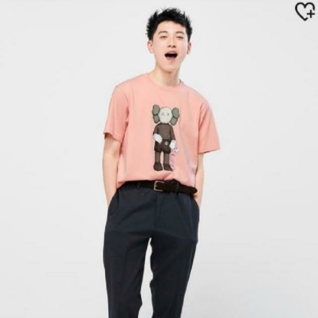 UNIQLO(ユニクロ)のHANA様専用 カウズ UT メンズのトップス(Tシャツ/カットソー(半袖/袖なし))の商品写真