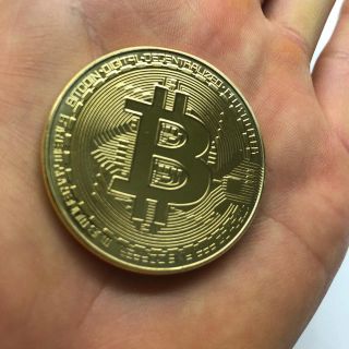 ビットコイン ゴルフマーカーなどにも(その他)