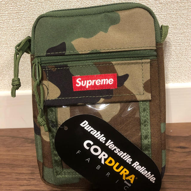 supreme  Utility Pouch WOODLAND CAMO