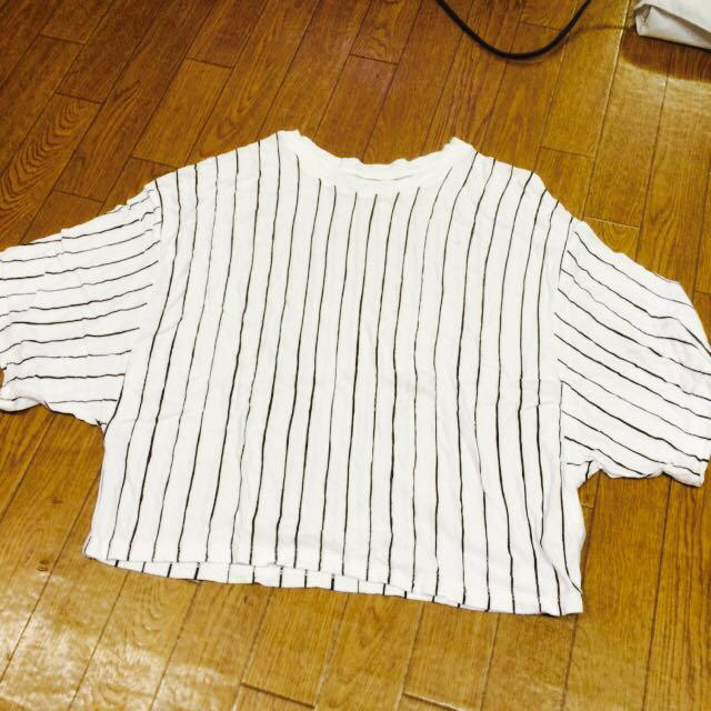 Bershka(ベルシュカ)のストライプトップス❤︎ レディースのトップス(Tシャツ(半袖/袖なし))の商品写真