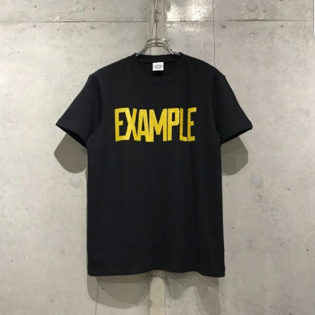 Supreme(シュプリーム)のEXAMPLE LEOPARD ROUND LOGO TEE YELLOW メンズのトップス(Tシャツ/カットソー(半袖/袖なし))の商品写真