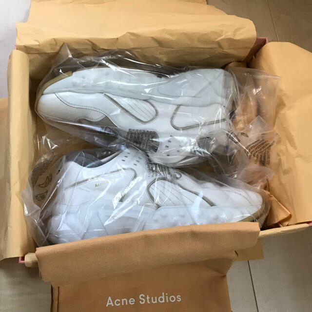 ACNE(アクネ)のAcne Studios Rockaway 19SS メンズの靴/シューズ(スニーカー)の商品写真