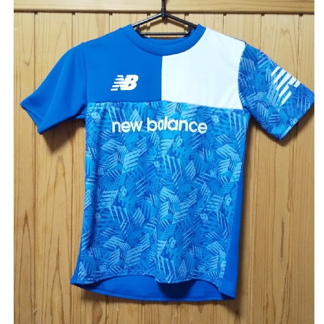 New Balance(ニューバランス)のnew balance Tシャツ 130cm キッズ/ベビー/マタニティのキッズ服男の子用(90cm~)(Tシャツ/カットソー)の商品写真