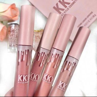 カイリーコスメティックス(Kylie Cosmetics)のKKW Kylie cosmetic creme liquid lipstick(リップグロス)