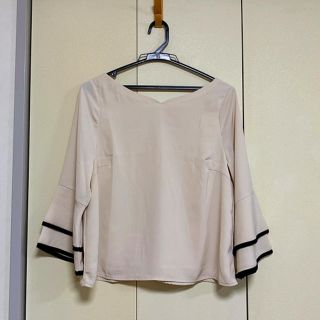 トッコ(tocco)のtocco closet フレアスリーブブラウス(シャツ/ブラウス(長袖/七分))