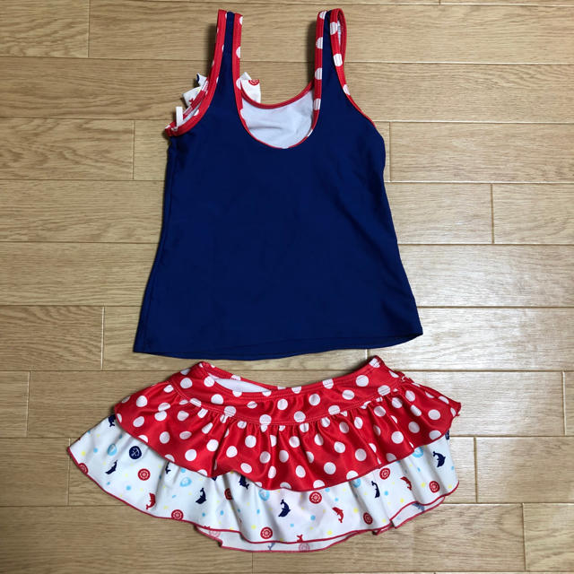 水着 女の子 130cm ビーサンおまけ キッズ/ベビー/マタニティのキッズ服女の子用(90cm~)(水着)の商品写真