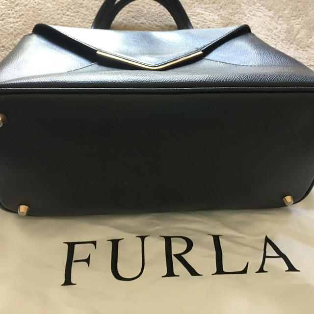 FURLA　ケリス　レターバッグ　トートバッグ　黒