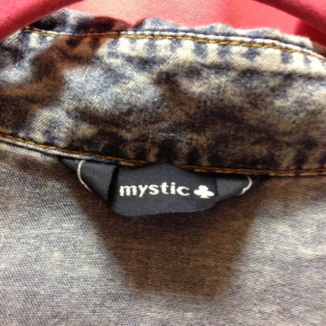 mystic(ミスティック)のmystic ケミカルデニムシャツ レディースのトップス(シャツ/ブラウス(長袖/七分))の商品写真