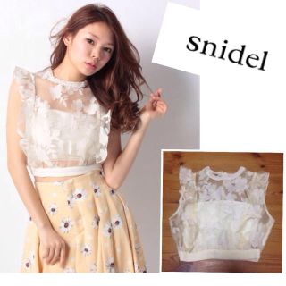 スナイデル(SNIDEL)のsnidel★シースルーフリルトップス(カットソー(半袖/袖なし))