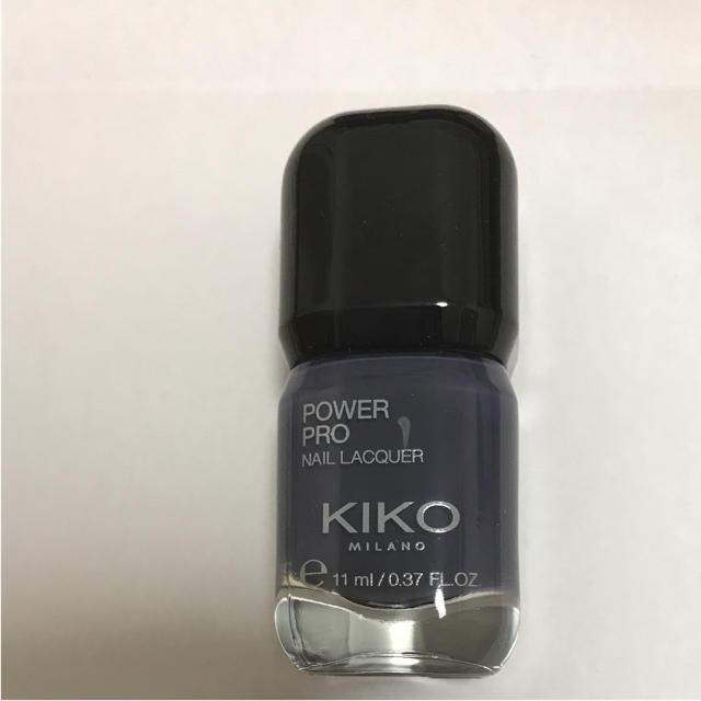 NARS(ナーズ)の新品 未使用 KIKO MIRANO マニキュア  ネイビー マット コスメ/美容のネイル(マニキュア)の商品写真