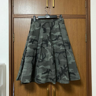 アーバンリサーチ(URBAN RESEARCH)のアーバンリサーチ 迷彩柄スカート(ひざ丈スカート)
