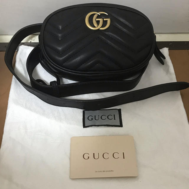 Gucci(グッチ)のグッチ ウエストポーチ 希少 レディースのバッグ(ボディバッグ/ウエストポーチ)の商品写真