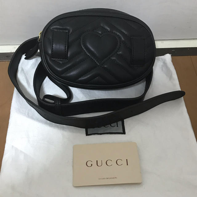 Gucci(グッチ)のグッチ ウエストポーチ 希少 レディースのバッグ(ボディバッグ/ウエストポーチ)の商品写真