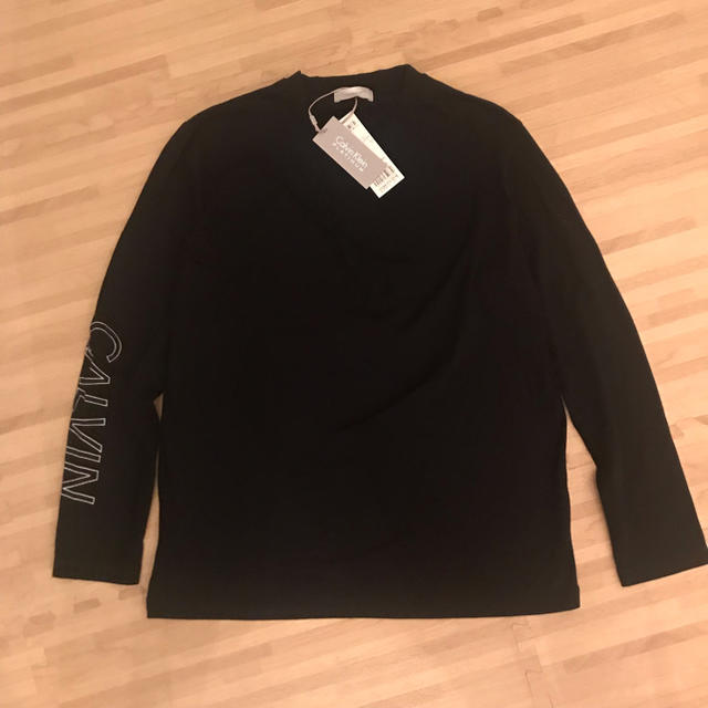 Calvin Klein(カルバンクライン)の新品未使用！Calvin Klein カルバンクライン ロングTシャツ L 黒 メンズのトップス(Tシャツ/カットソー(七分/長袖))の商品写真