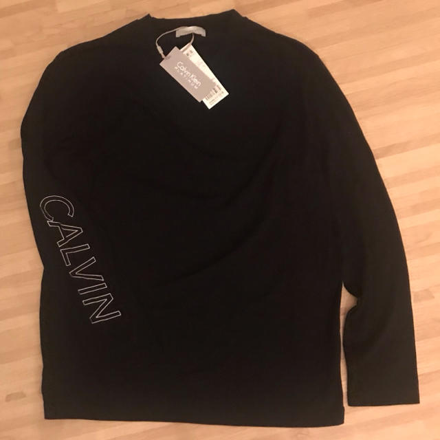 Calvin Klein(カルバンクライン)の新品未使用！Calvin Klein カルバンクライン ロングTシャツ L 黒 メンズのトップス(Tシャツ/カットソー(七分/長袖))の商品写真