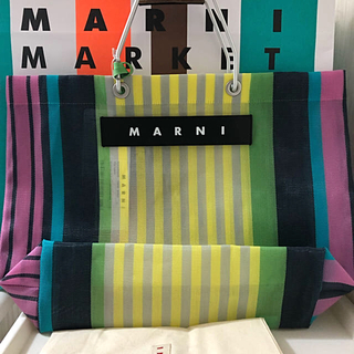 マルニ(Marni)の★新色★MARNIフラワーマーケット ストライプバッグ (ピンクキャンディ)(トートバッグ)