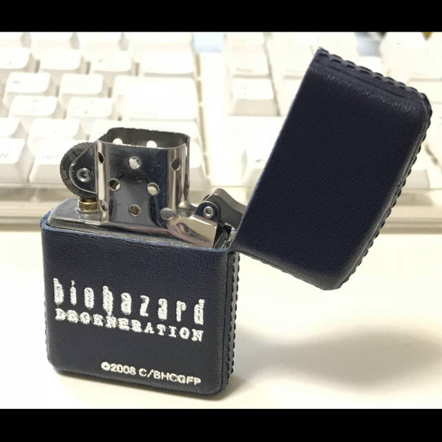 ZIPPO(ジッポー)のZippoライター/バイオハザード/レオン/デザートイーグル/革/レザー/未使用 メンズのファッション小物(タバコグッズ)の商品写真