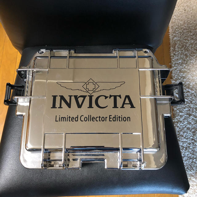 Invicta 3slot ハードケース シルバーミラー