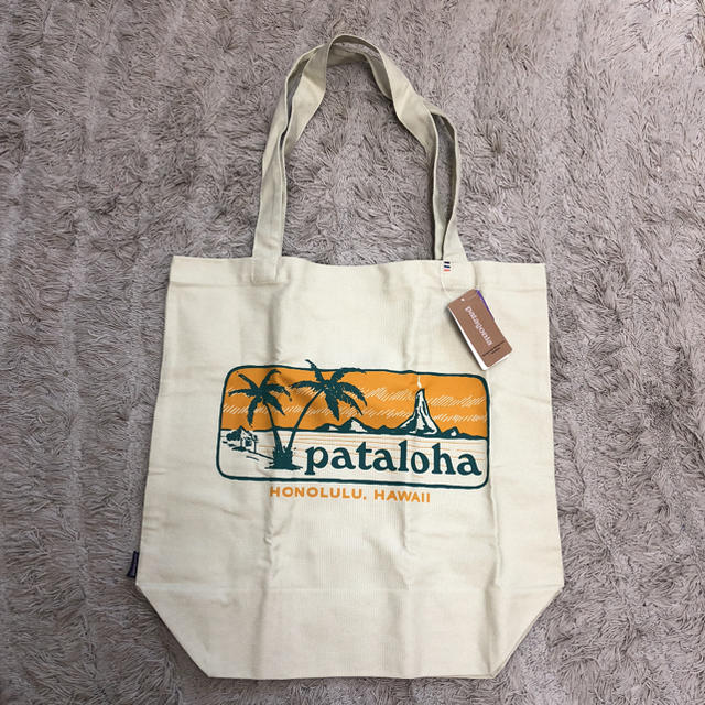 patagonia(パタゴニア)のoral様専用♡新品！ハワイ限定！パタロハ♡パタゴニア トートバッグ レディースのバッグ(トートバッグ)の商品写真