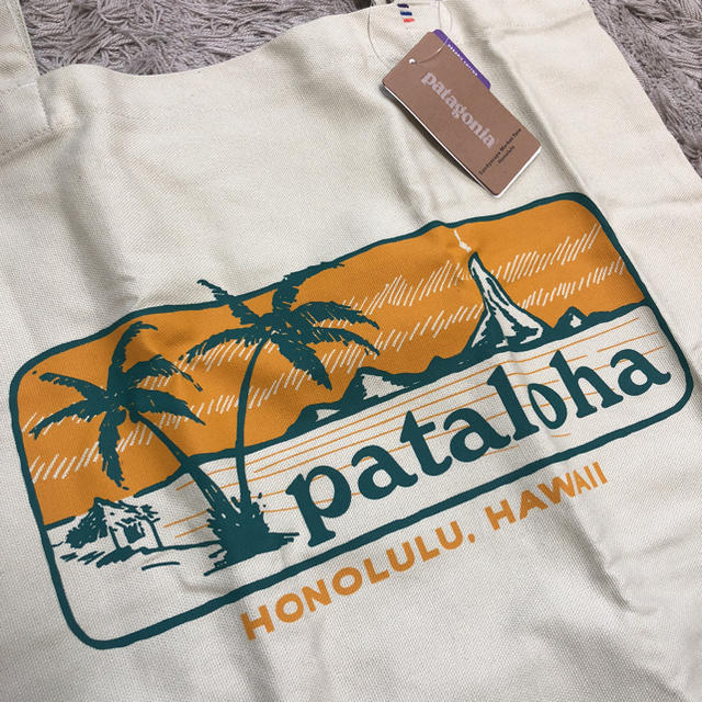 patagonia(パタゴニア)のoral様専用♡新品！ハワイ限定！パタロハ♡パタゴニア トートバッグ レディースのバッグ(トートバッグ)の商品写真