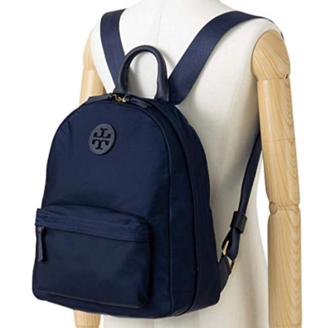 Tory Burch(トリーバーチ)の新品トリーバーチ  リュック  バックパック  ネイビー 紺 レディースのバッグ(リュック/バックパック)の商品写真