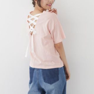 アーバンリサーチ(URBAN RESEARCH)の新品 タグ付き♪後ろリボンが可愛いトップス♡ピンクorベージュ 大特価‼️(カットソー(半袖/袖なし))