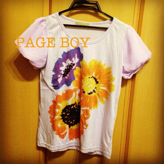 PAGEBOY(ページボーイ)のフラワープリント Tee ＊ レディースのトップス(Tシャツ(半袖/袖なし))の商品写真