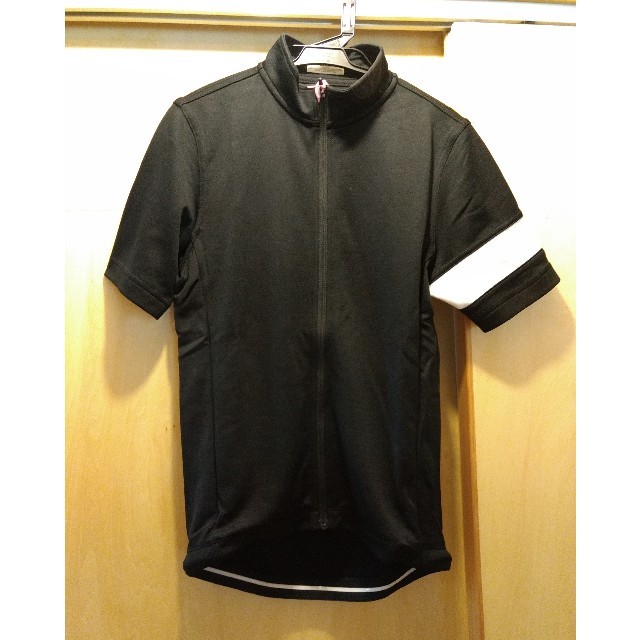 新品未使用Rapha クラシックサイクルジャージ黒 新品未使用Rapha クラシックサイクルジャージ黒