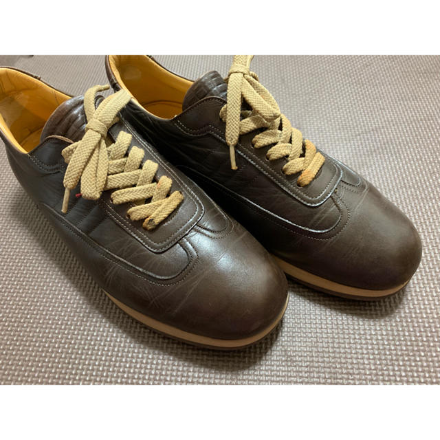 BURBERRY レザー スニーカー 25.5cm | フリマアプリ ラクマ