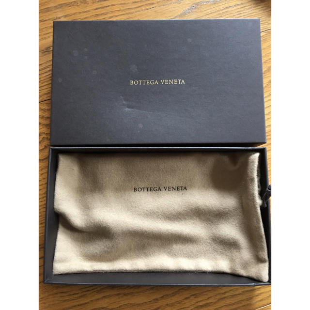 Bottega Veneta(ボッテガヴェネタ)のボッテガ　空箱　長財布 レディースのバッグ(ショップ袋)の商品写真