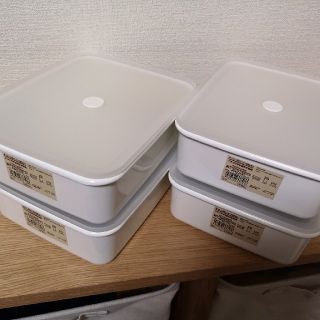 ムジルシリョウヒン(MUJI (無印良品))の無印良品　バルブ付き密閉ホーロー保存容器(容器)