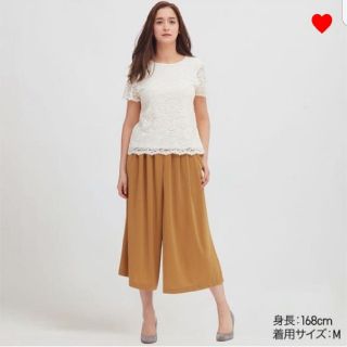 ユニクロ(UNIQLO)のユニクロ クレープジャージー フレアワイド クロップドパンツLサイズ(クロップドパンツ)