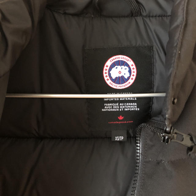 CANADA GOOSE(カナダグース)のCANADA GOOSE ダウンベスト レディース レディースのジャケット/アウター(ダウンベスト)の商品写真