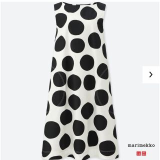 ユニクロ(UNIQLO)のUNIQLO × marimekko　　ワンピース　L　ドット(ひざ丈ワンピース)