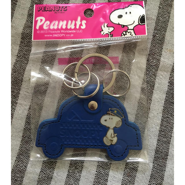 PEANUTS(ピーナッツ)のスヌーピー  キーホルダー エンタメ/ホビーのアニメグッズ(キーホルダー)の商品写真