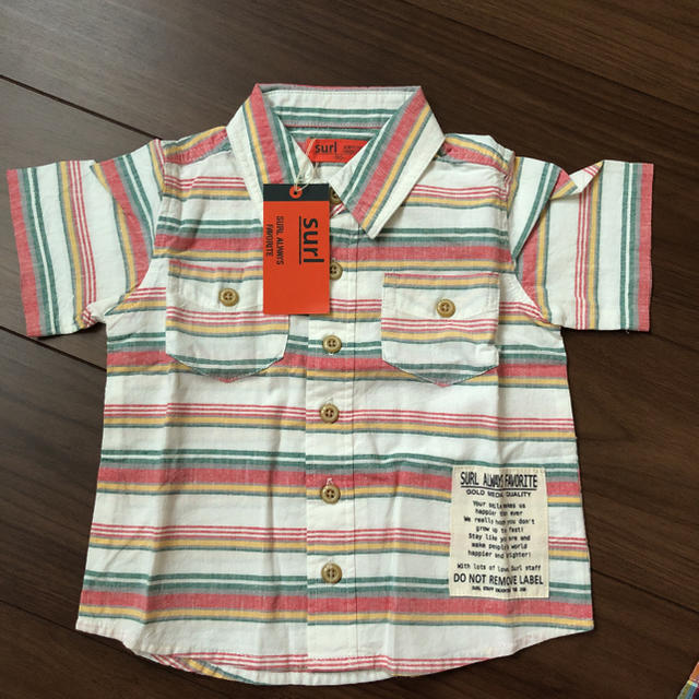 surl(シュール)の男の子 シャツ 90 キッズ/ベビー/マタニティのキッズ服男の子用(90cm~)(Tシャツ/カットソー)の商品写真