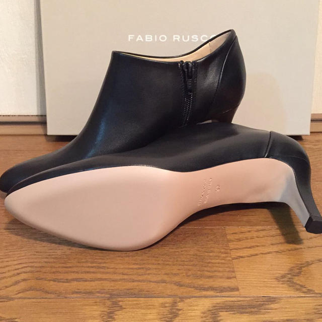 FABIO RUSCONI(ファビオルスコーニ)のFABIO RUSCONI新品☆再々値下！ レディースの靴/シューズ(ブーティ)の商品写真