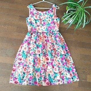 ローラアシュレイ(LAURA ASHLEY)の＊LAURA ASHLEYローラアシュレイ＊ひざ丈花柄ワンピース（9） (ひざ丈ワンピース)