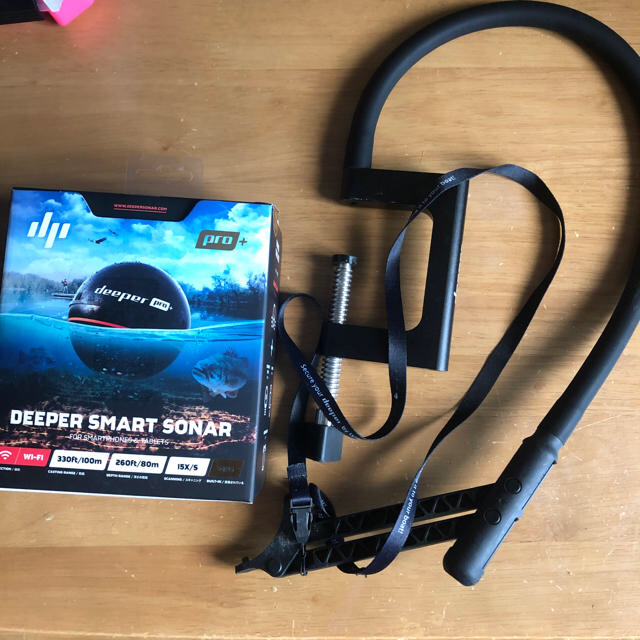 激安正規品 Deeper Pro+ ワイヤレススマートGPS魚群探知機 アーム 