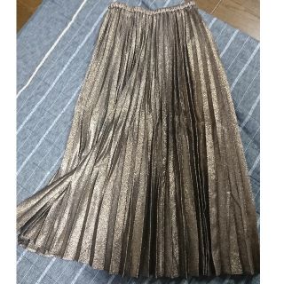 ダブルクローゼット(w closet)のプリーツスカート ゴールド ブラウン最終お値下げ(ロングスカート)